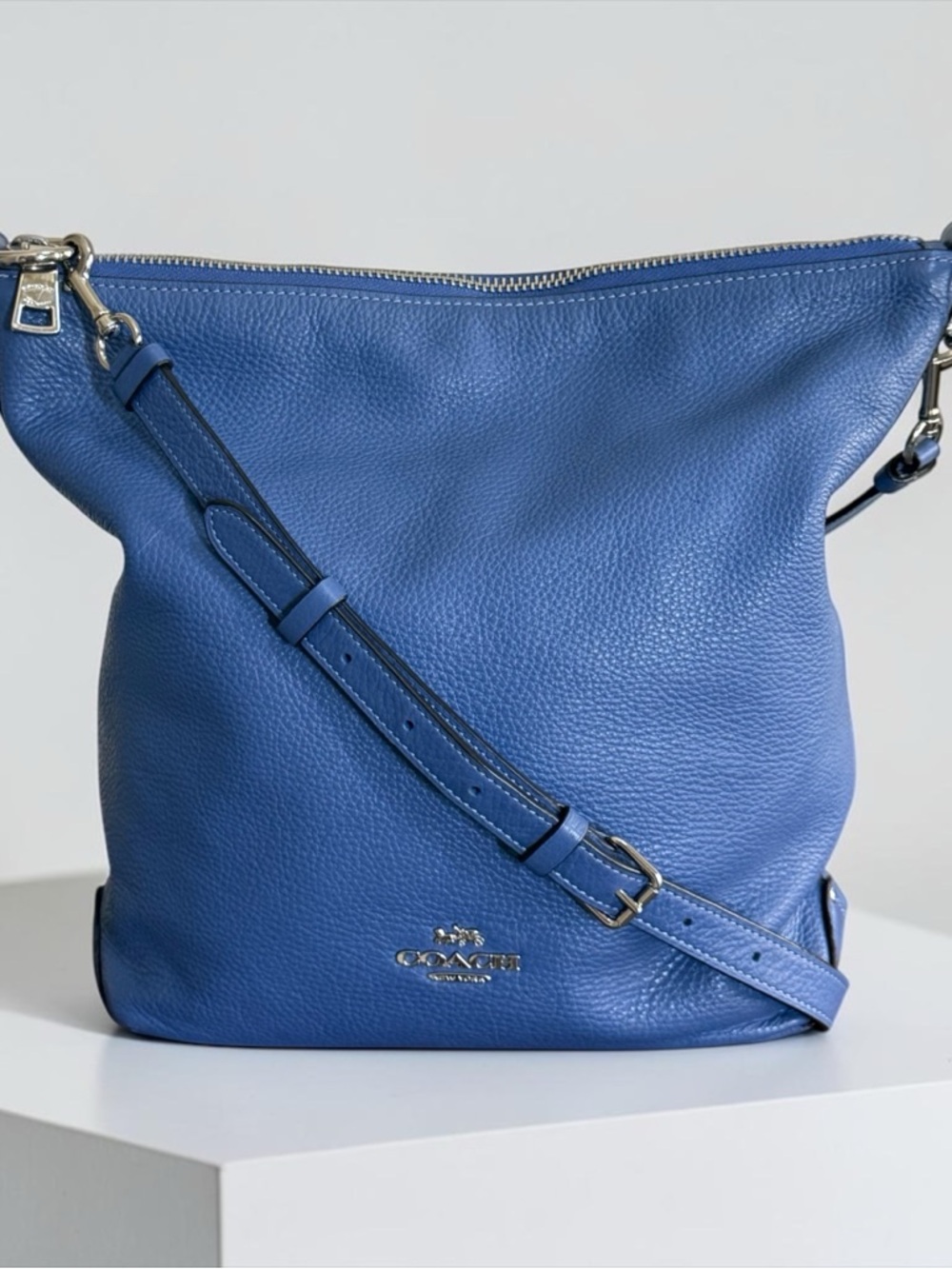 Authentic Coach Abby Blue Pebbled Leather Duffle Bag Handbag Crossbody! COA! - Picture 12 of 13